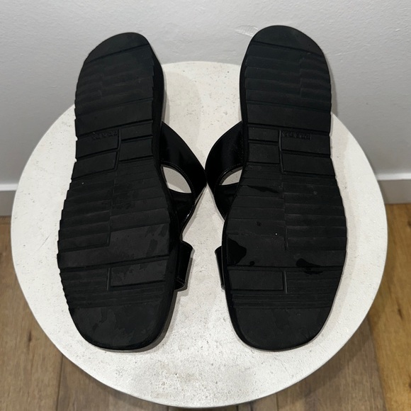 Prada ‘Jesus’ Leather Sandals - Picture 5 of 12